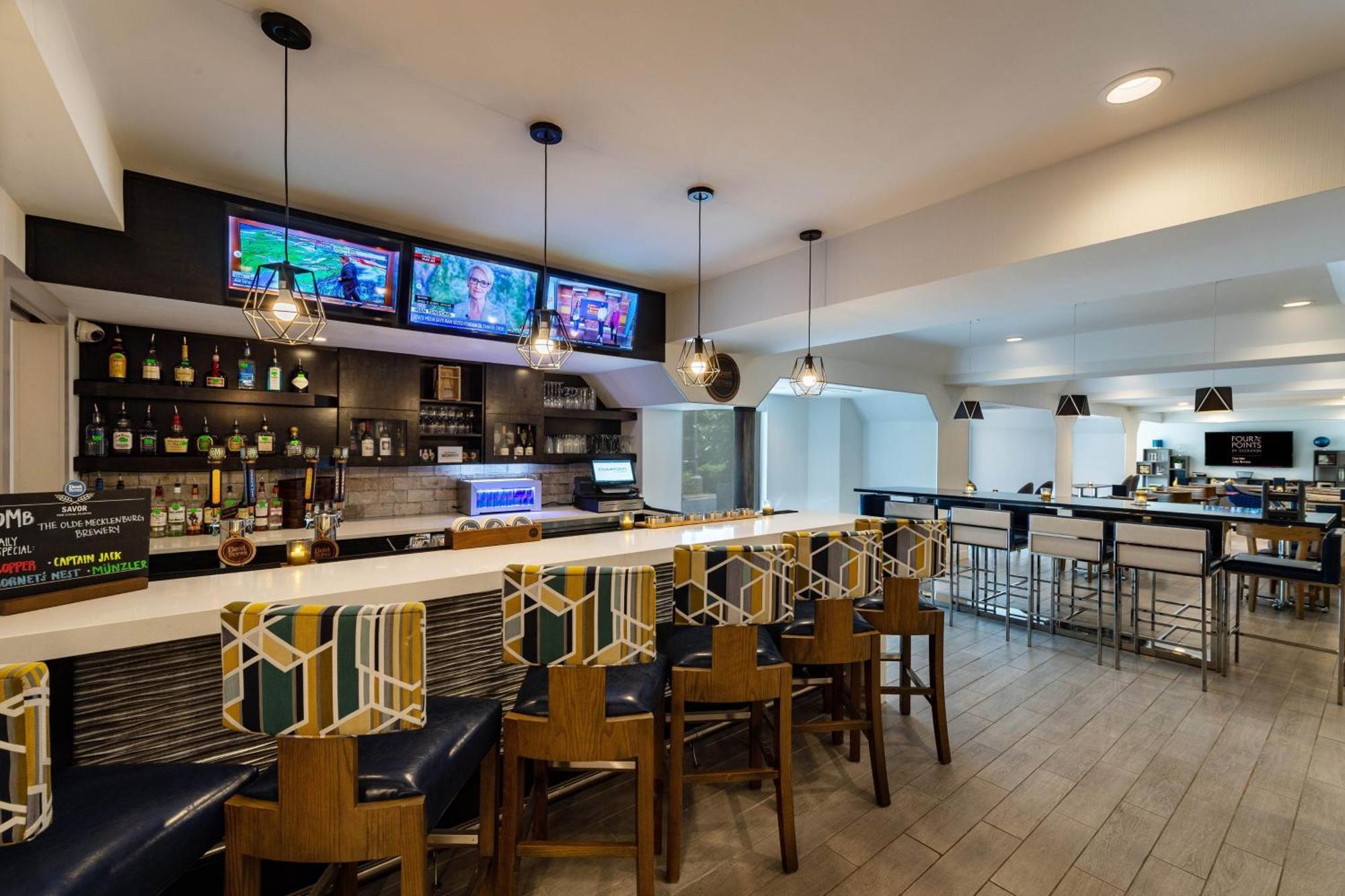 Four Points By Sheraton Charlotte - Lake Norman Хантерсвилл Удобства фото