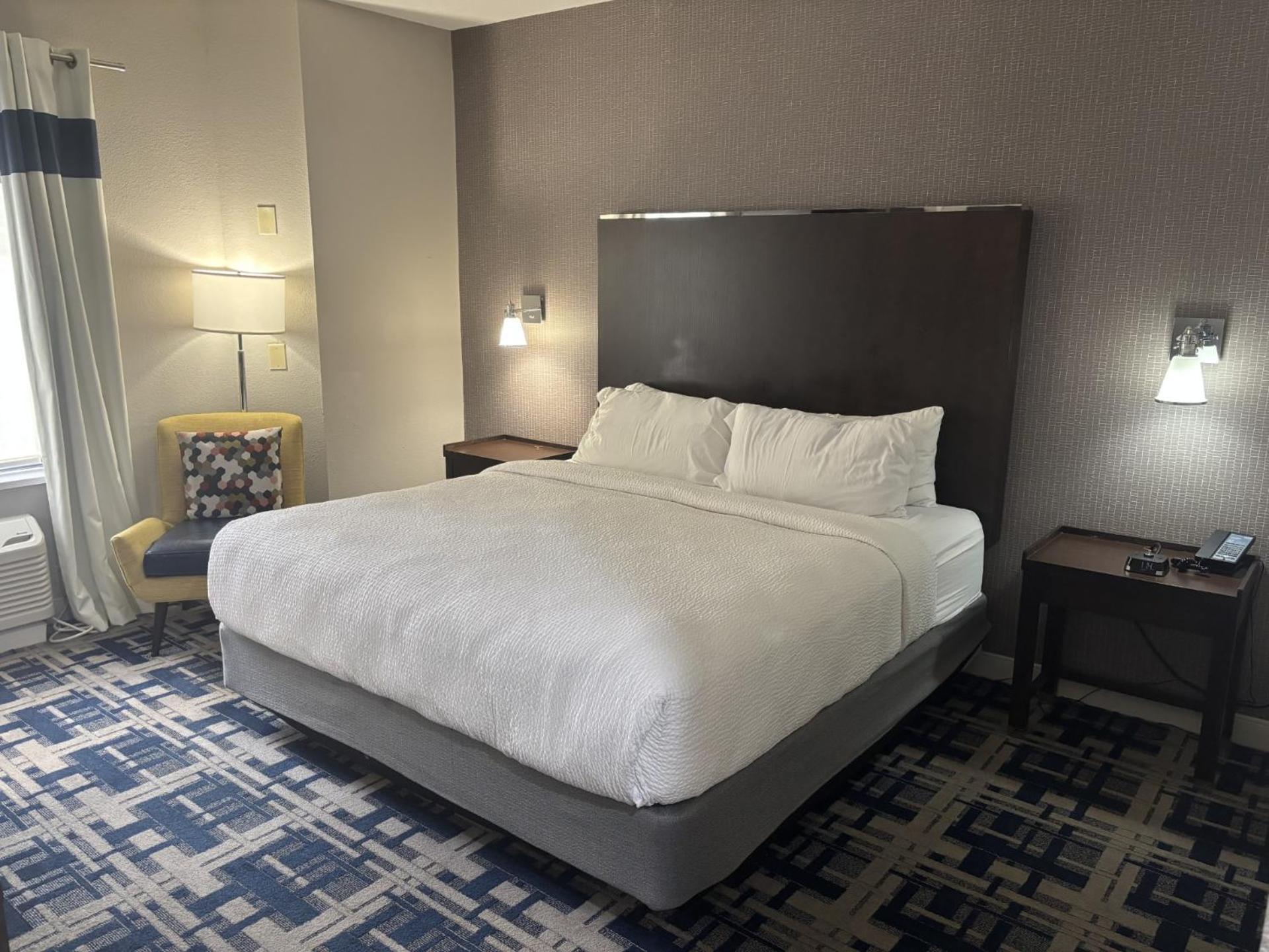 Four Points By Sheraton Charlotte - Lake Norman Хантерсвилл Экстерьер фото